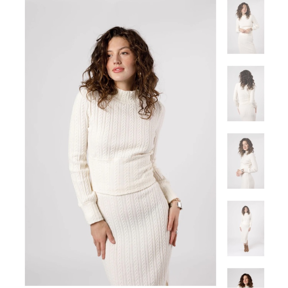 Band of the free Ivory knitt pull over